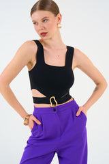 Crop top en tricot à col carré et découpe à la taille