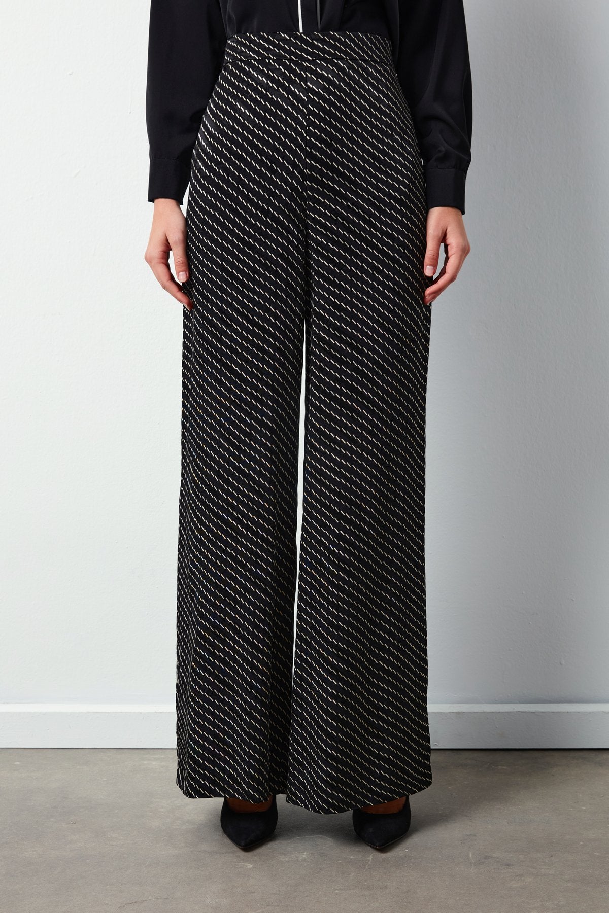 Costume tissé à rayures