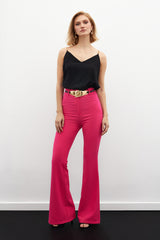 Haut caraco à col en V et bretelles en chaîne