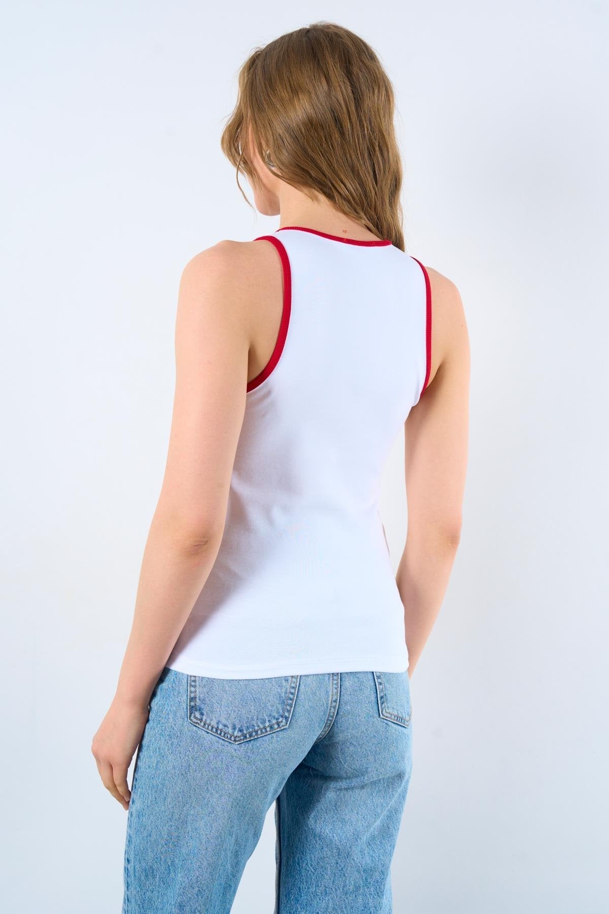 Débardeur à bordures avec motif cœur