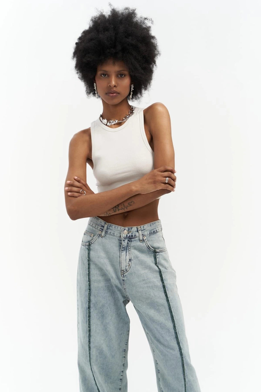 Jean large à rayures latérales